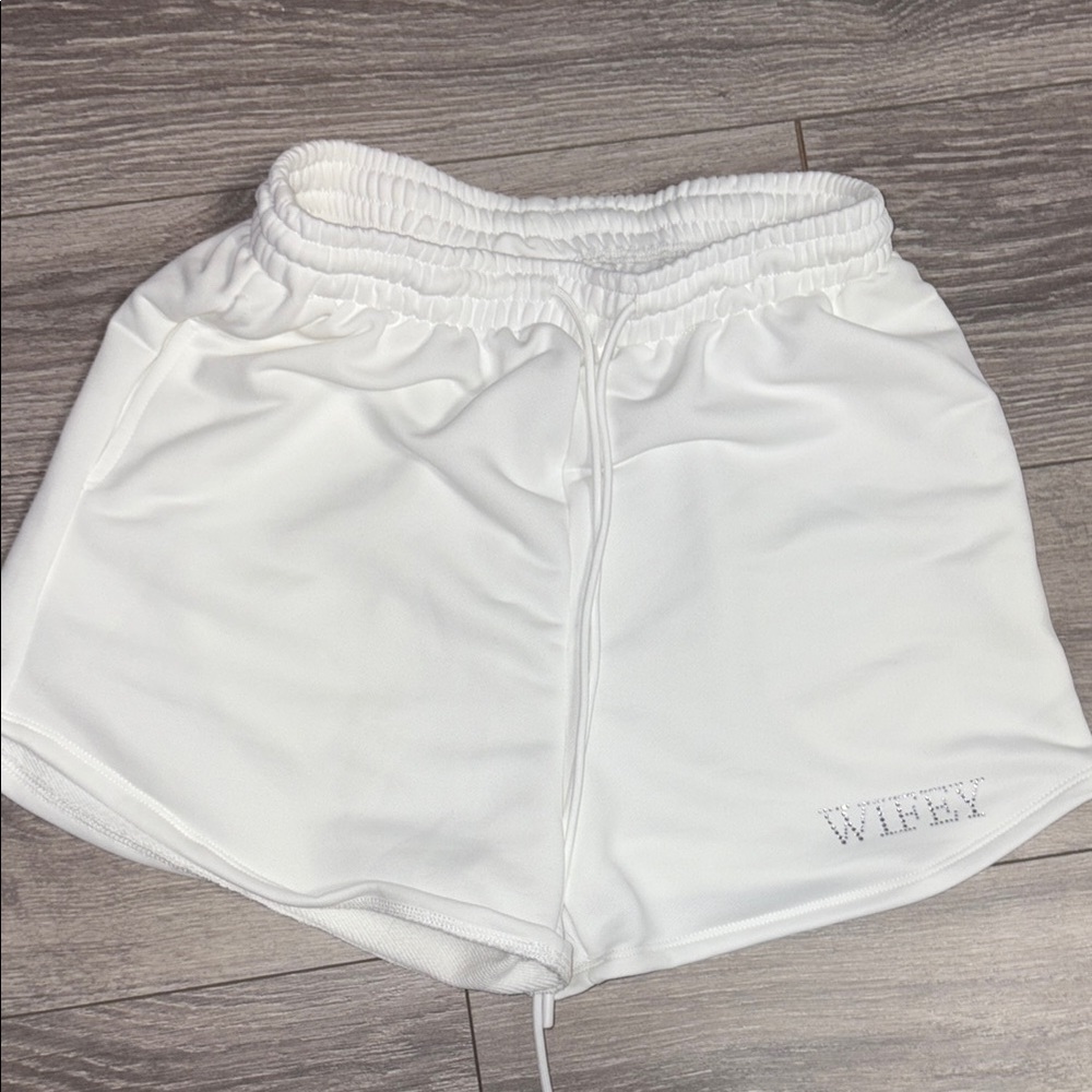 WIFEY Missguided + White Athletic Shorts Elastic Waist